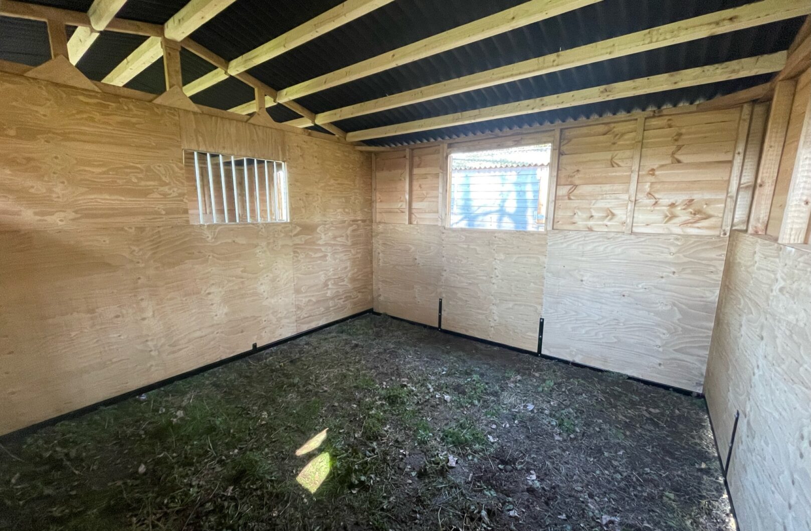 Internal of a mobile stable, with talk grill to other stable