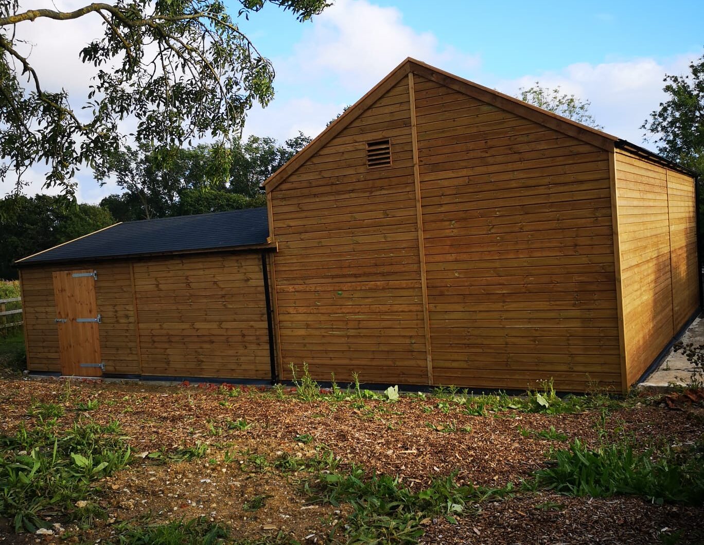 Bespoke Stable and Barn with Felt Shingles-side backside