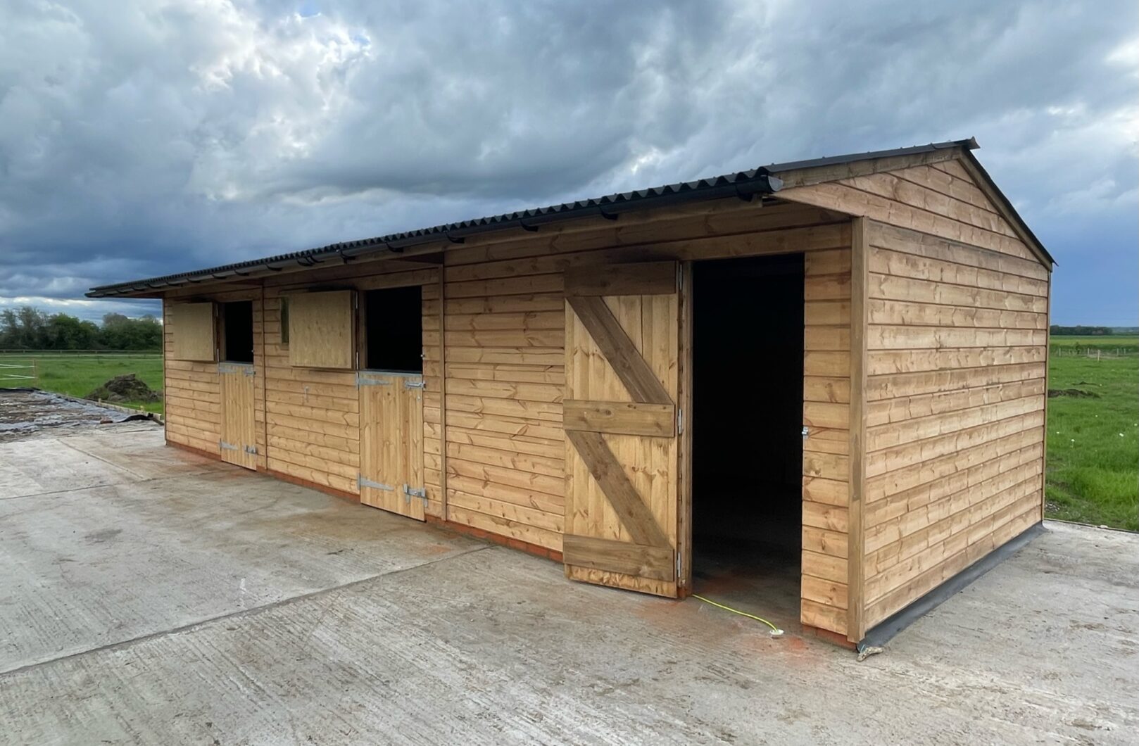 Double Stable Block with Tack Room doors open