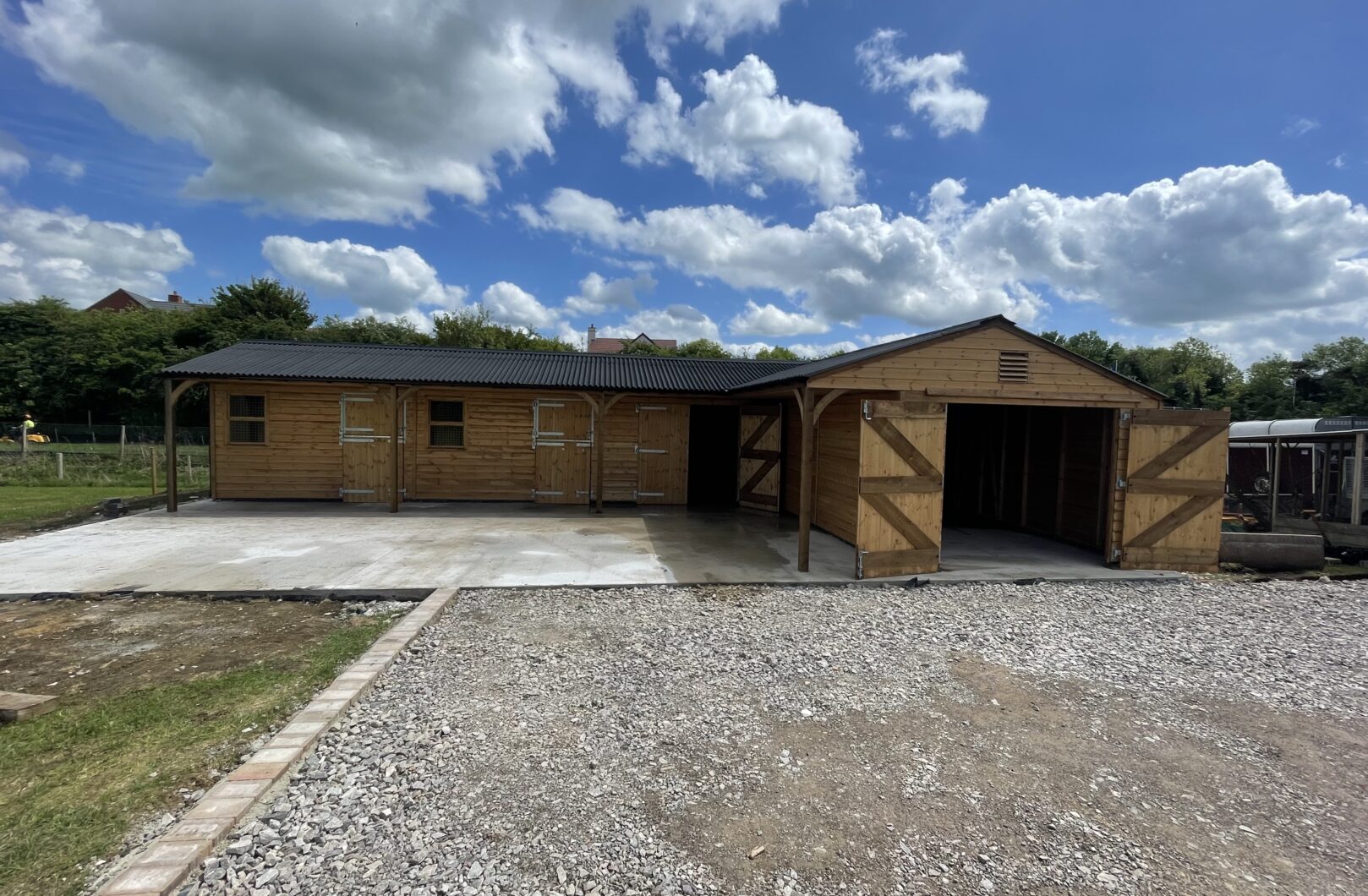L-Shape Stable Block with Large Hay Barn open