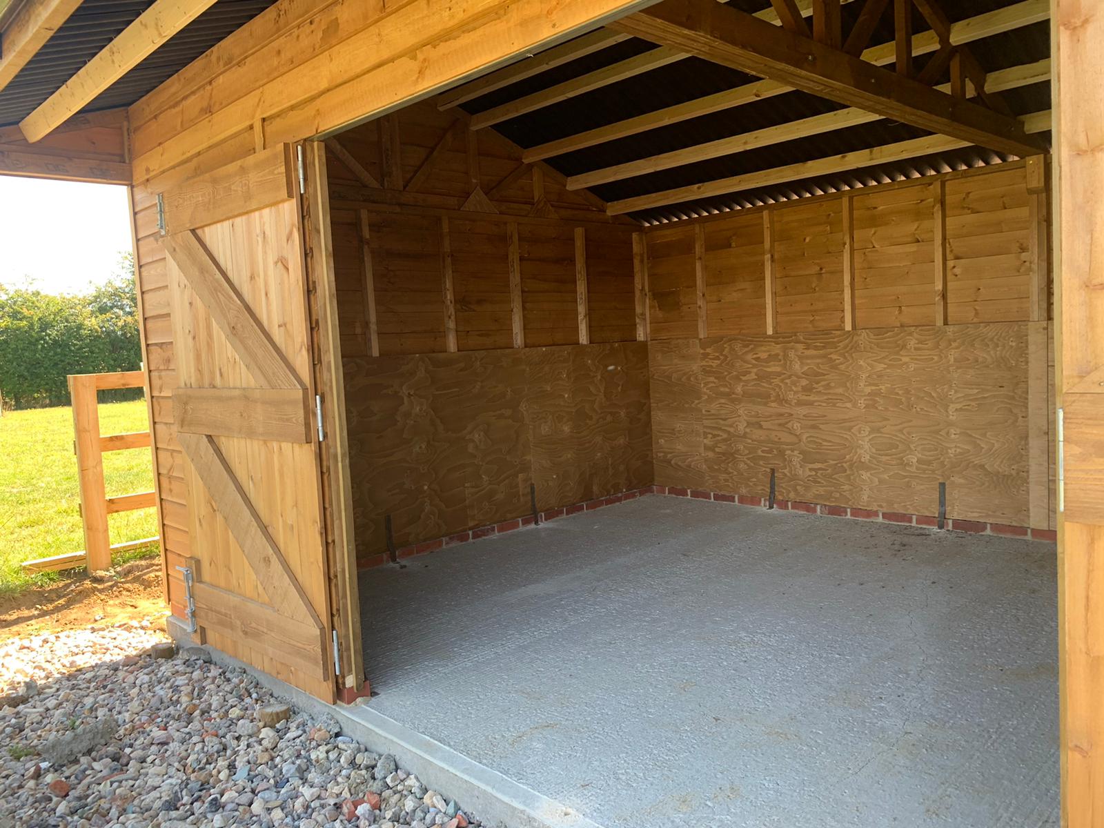 Internal field shelter