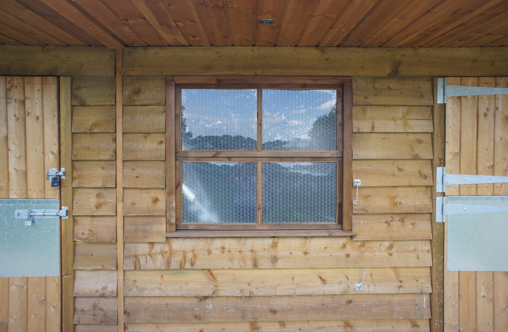 4-Pane window