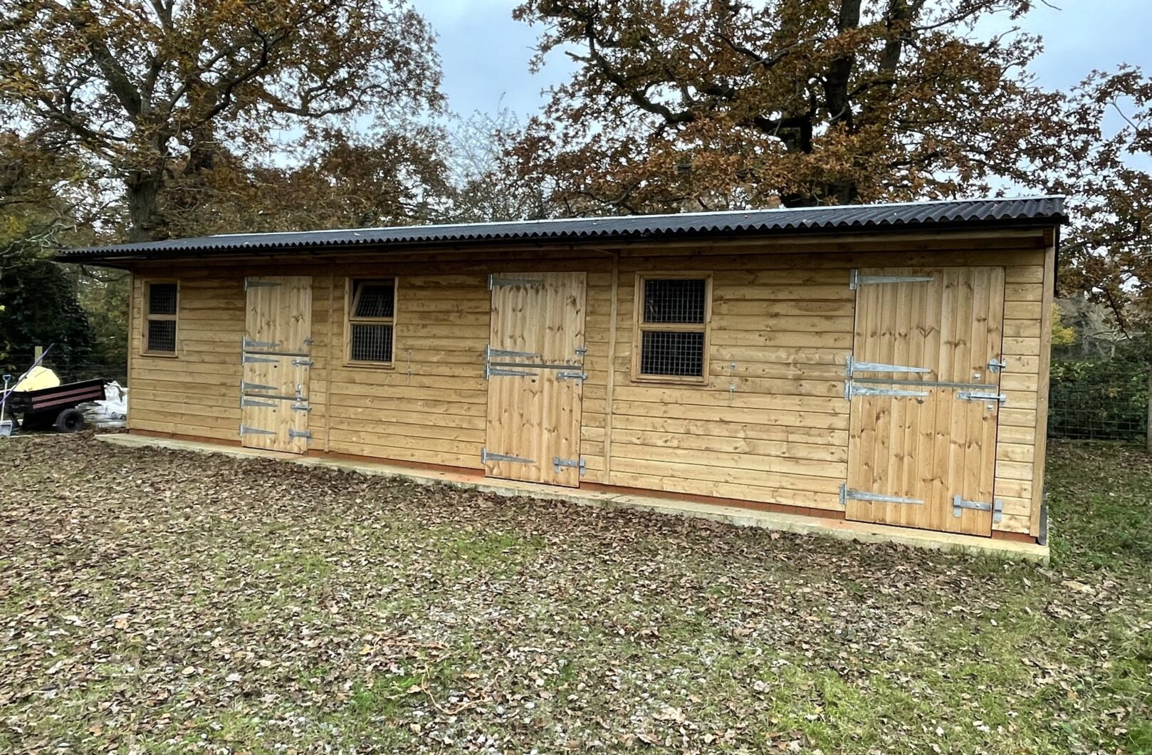Triple Stable Block with 3-Part Door closed