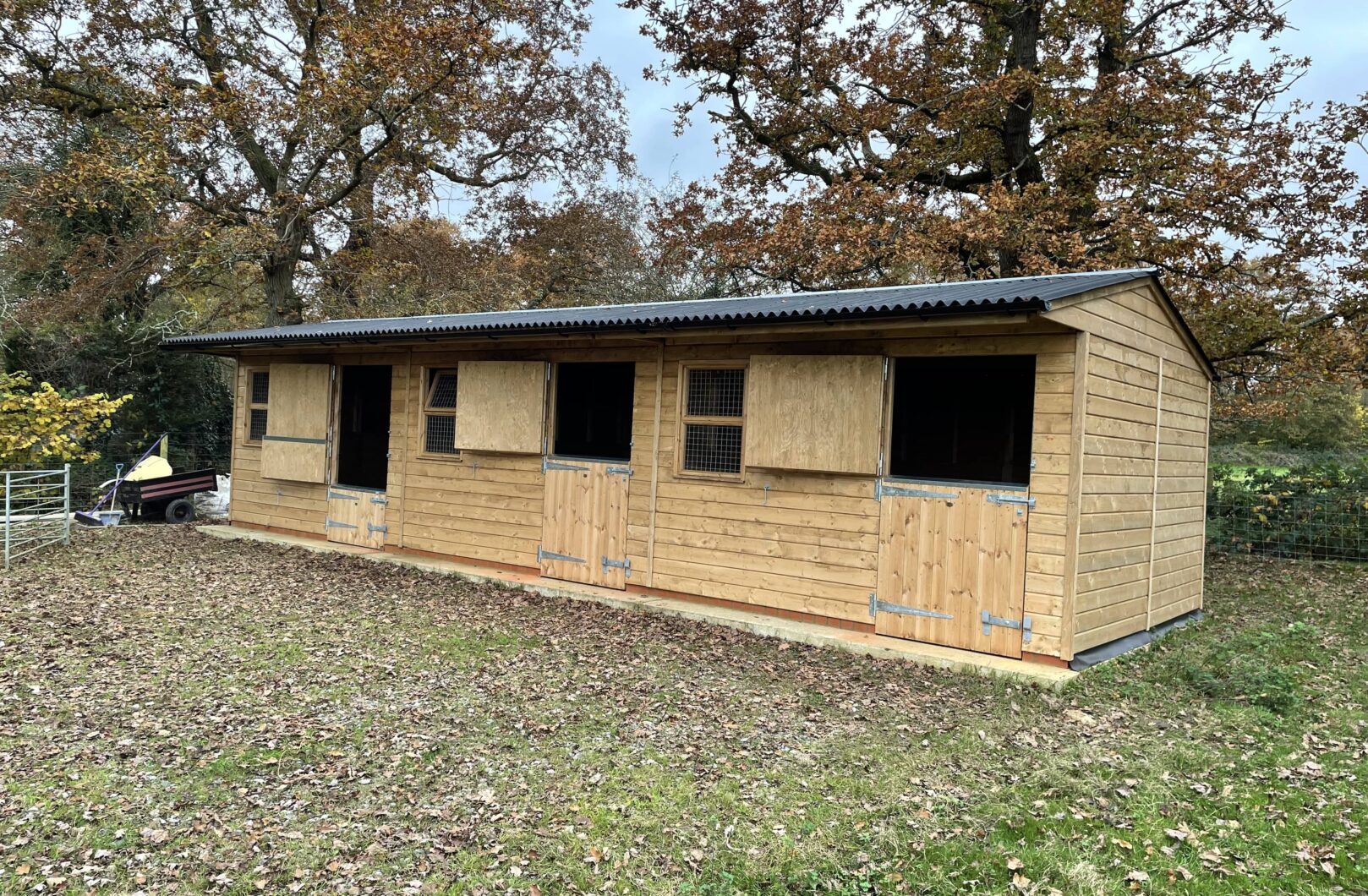 Triple Stable Block with 3-Part Door open