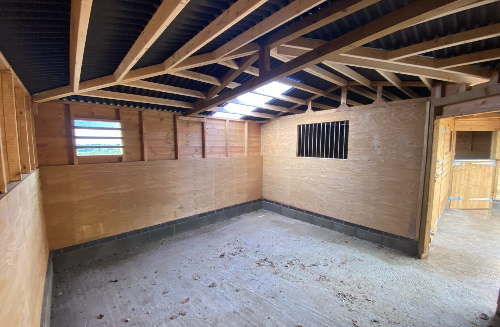 Internal with talk grill