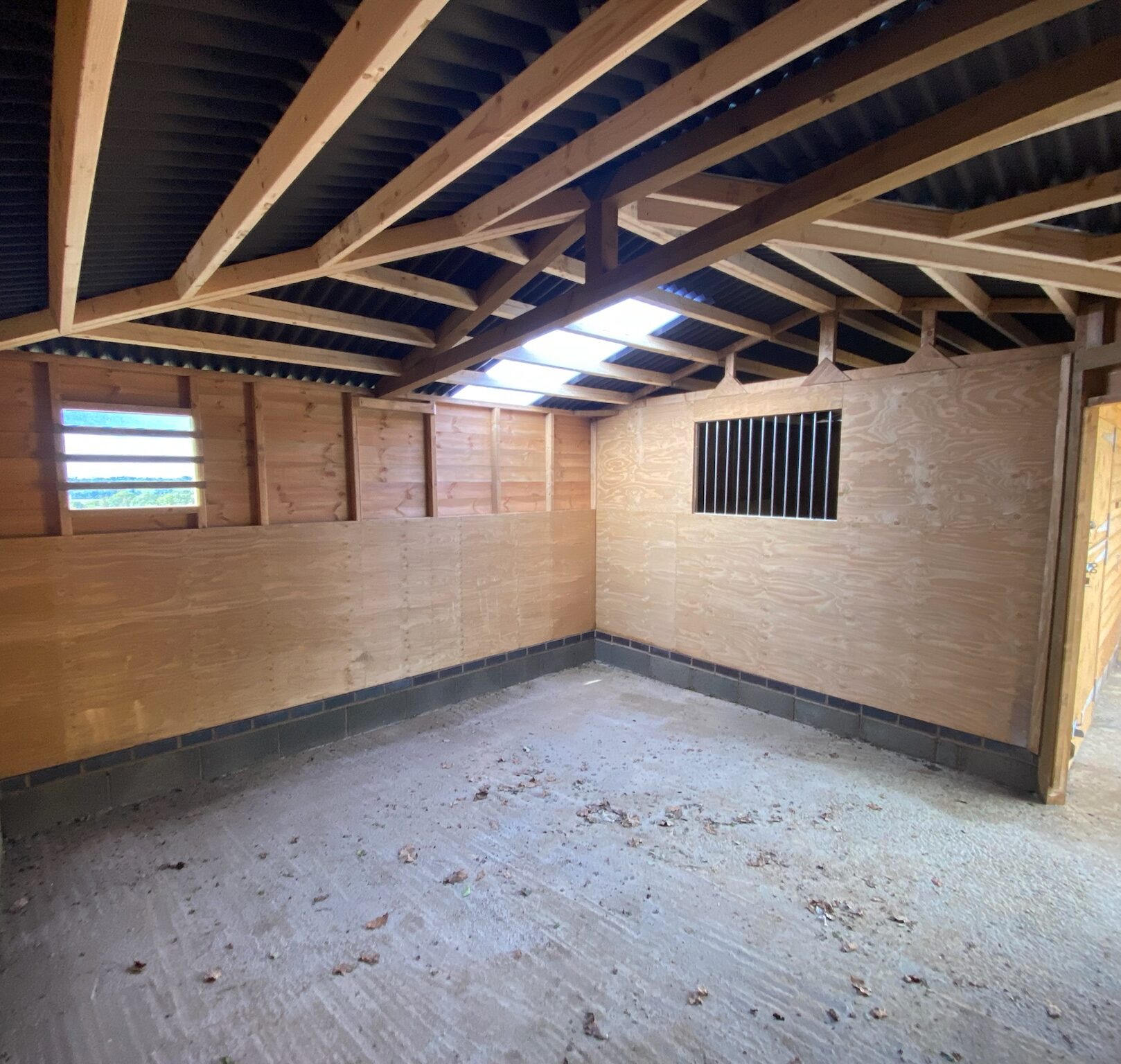 Internal with talk grill