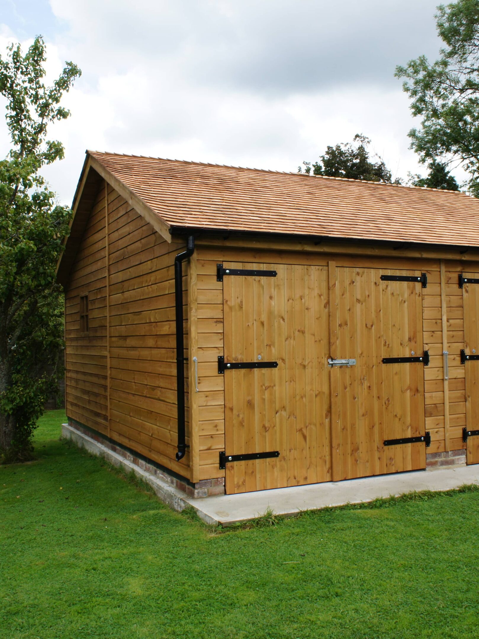Double Garage with Black Ironmongery and Cedar Shingles