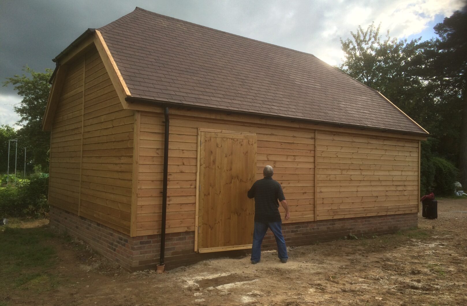 Client opening side door