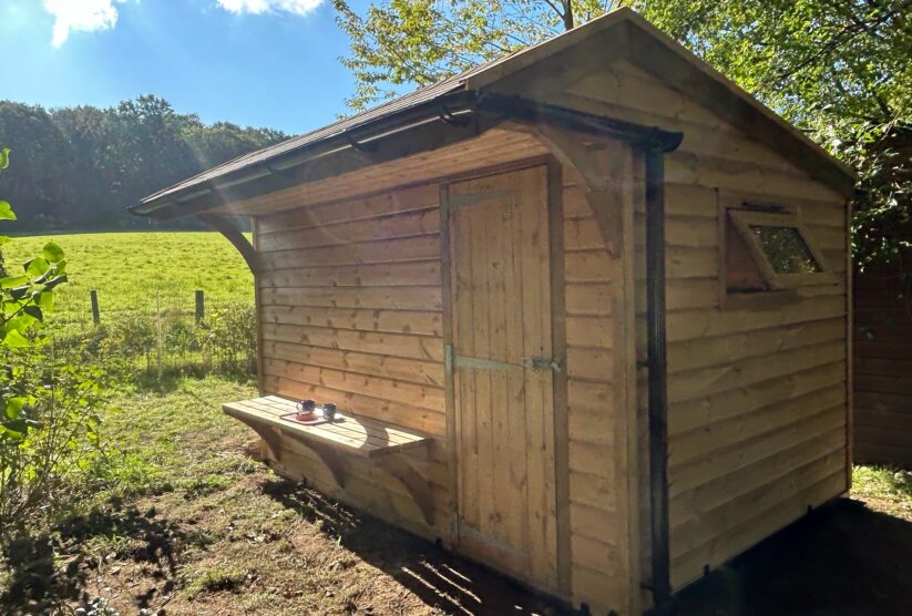 Mobile Sauna Shell with tea on bench