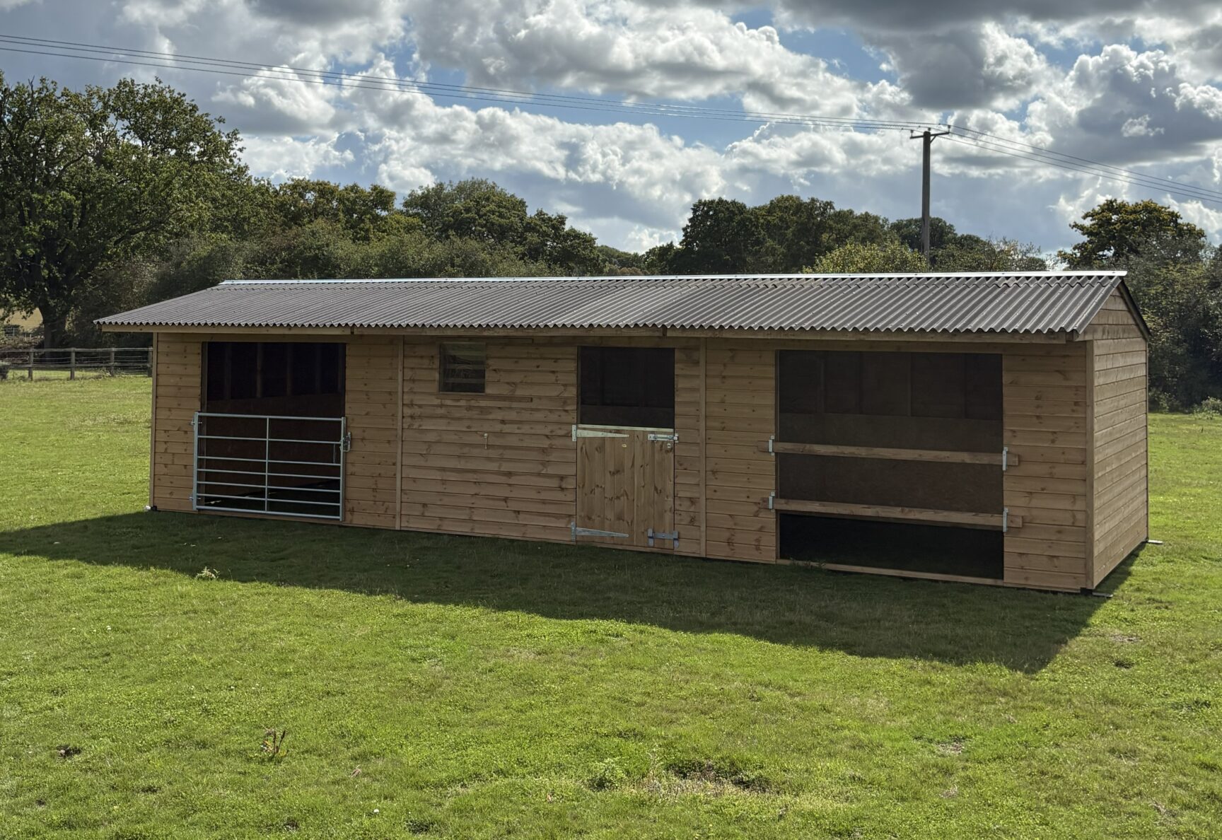 Triple Mobile Field Shelter - Sussex