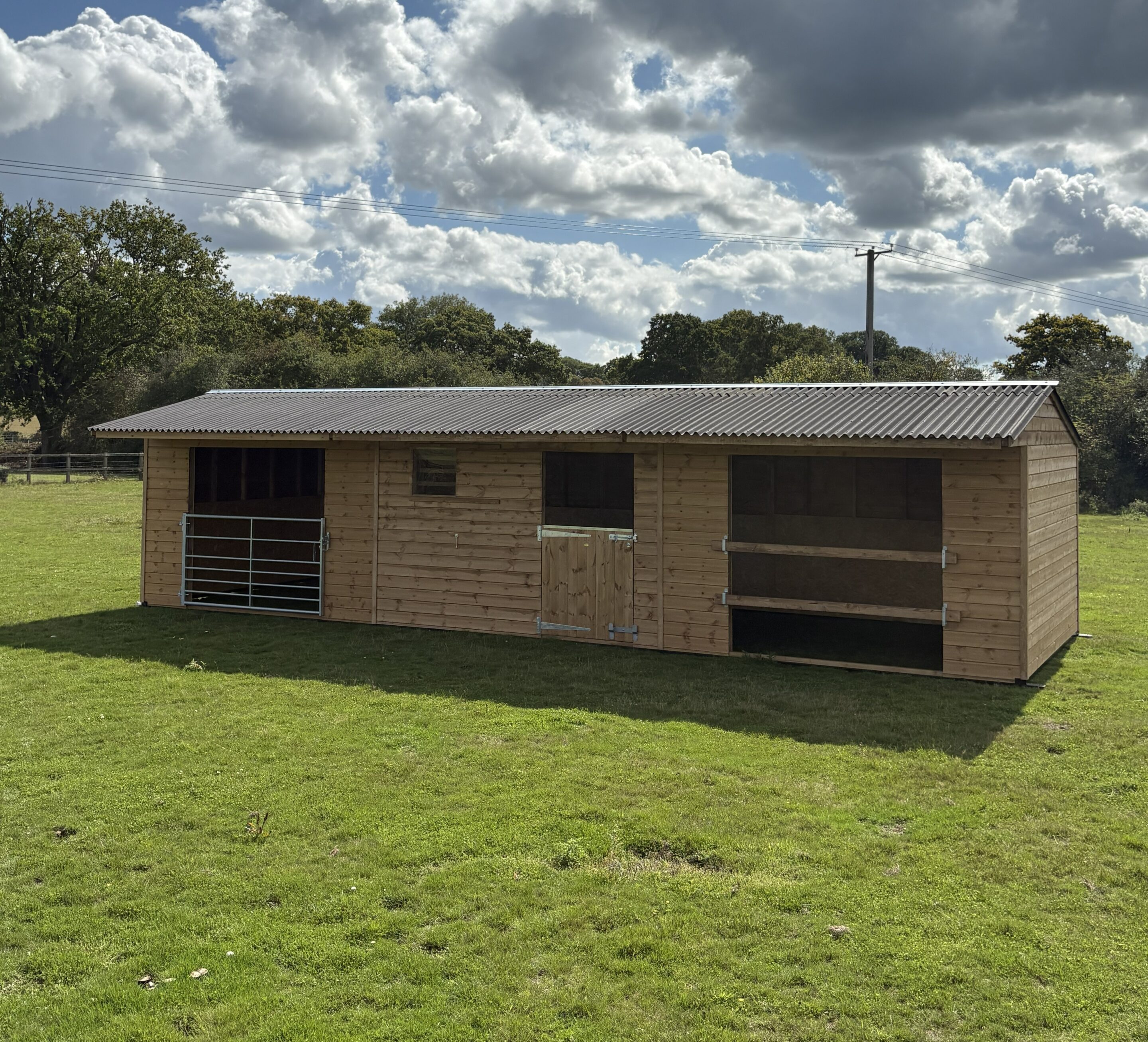 Triple Mobile Field Shelter - Sussex