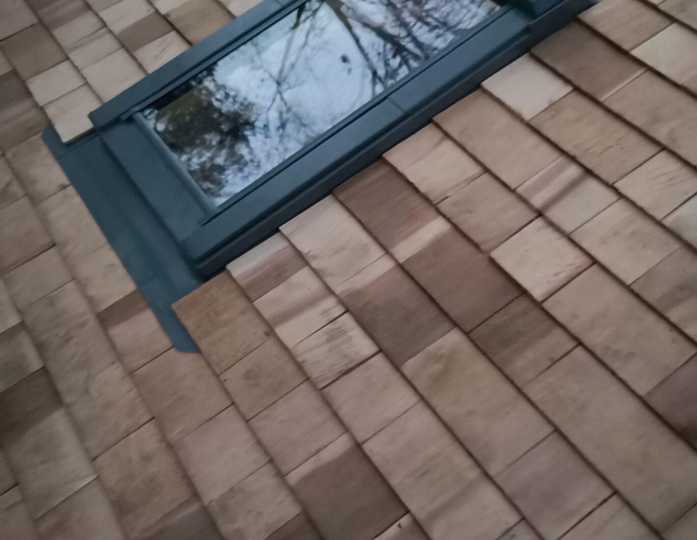 Roof window