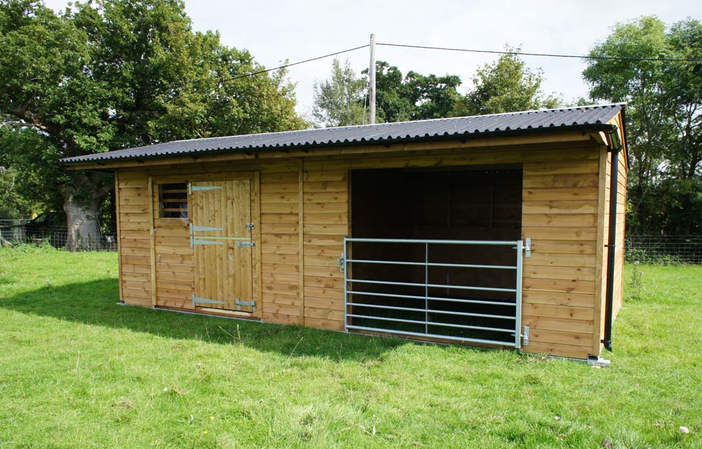 Mobile Stable & Field Shelter