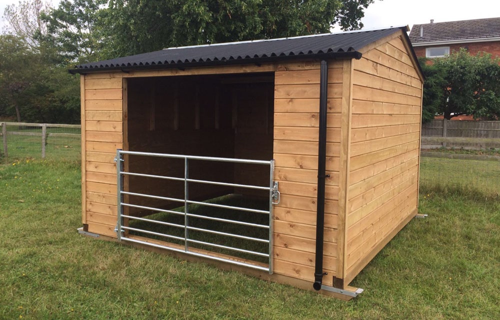 Single Mobile Shelter with Metal Gate