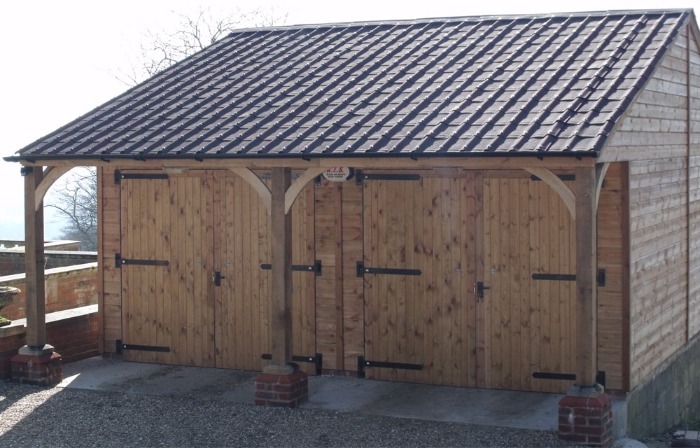 Double Garage With Overhang