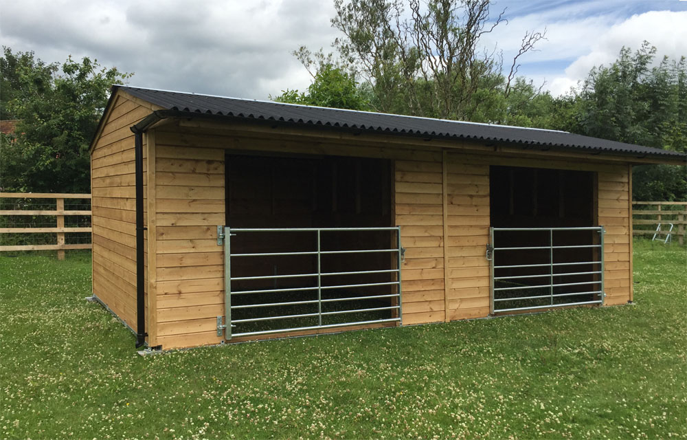 Double Mobile Field Shelter with Metal Gates