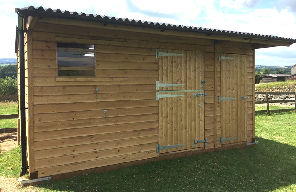 Single Mobile Stable & Tack Room￼