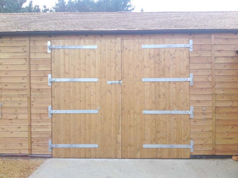 bespoke barn doors with hook band hinges